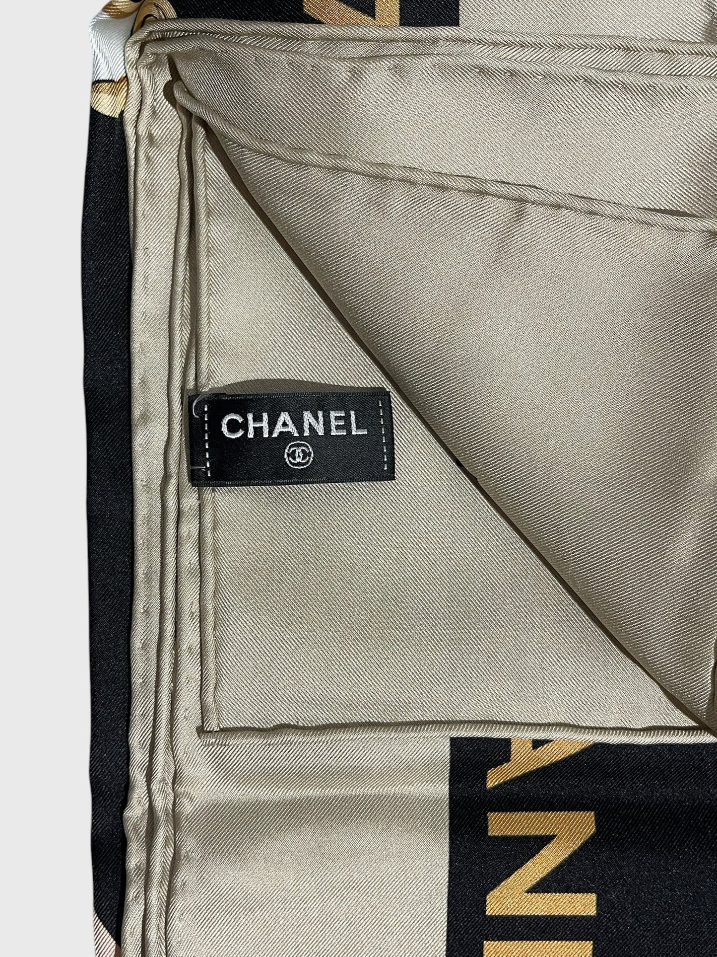 Foulard Chanel Timeless