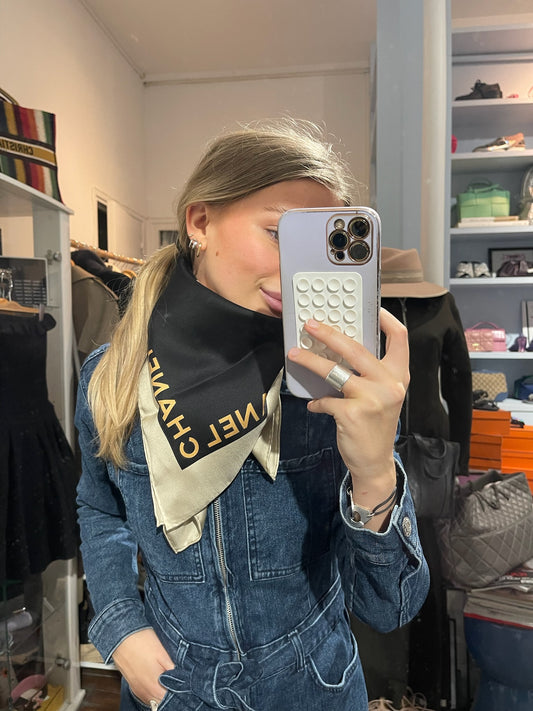 Foulard Chanel Noir/Rose