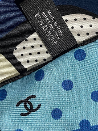 Foulard Chanel bleu