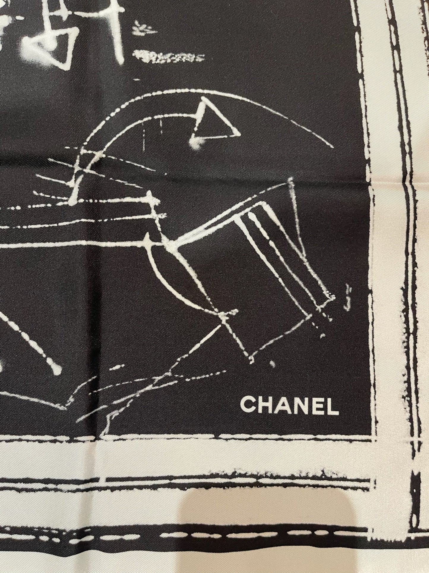 Foulard Chanel Noir/Blanc
