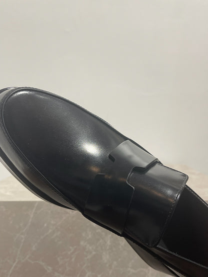 Mocassins Hermès noirs T.37 NEUFS