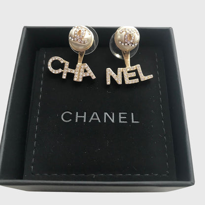 Boucles d'oreilles Chanel perles