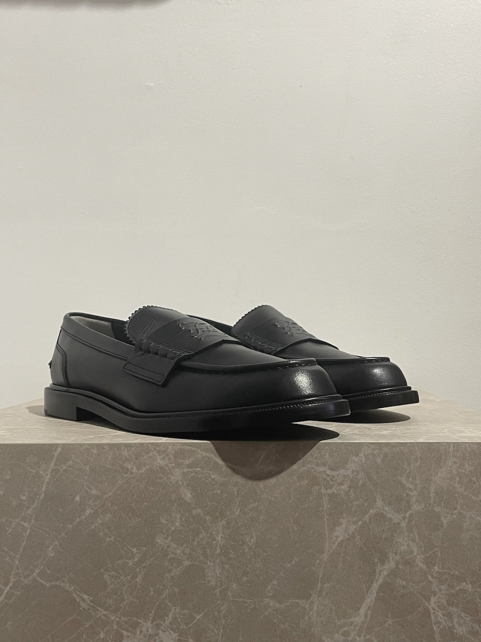 Mocassins Fendi noires T.40 NEUFS