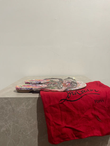 Sandales Christian Louboutin argents T.39,5