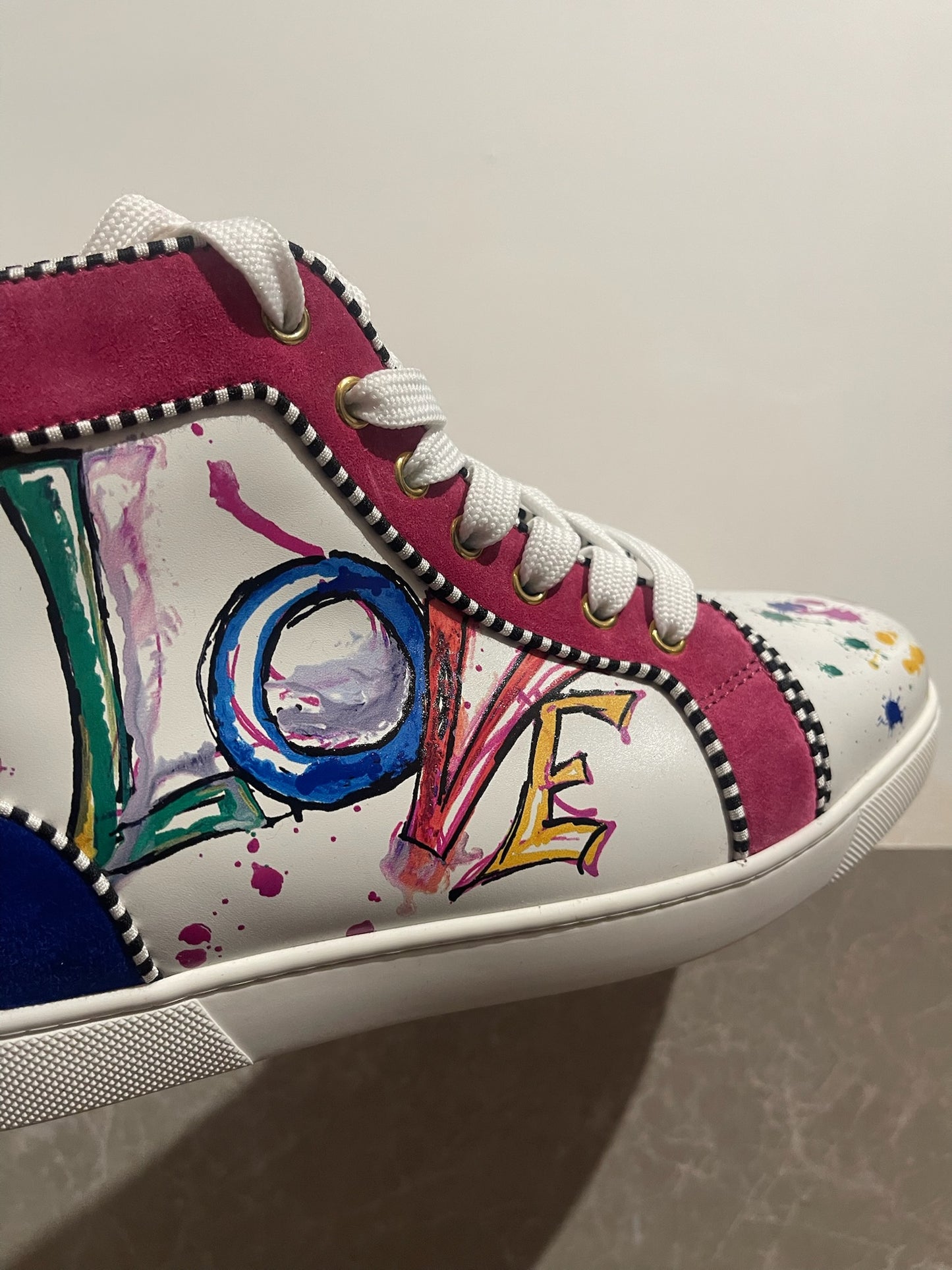 Baskets Christian Louboutin Love T.40