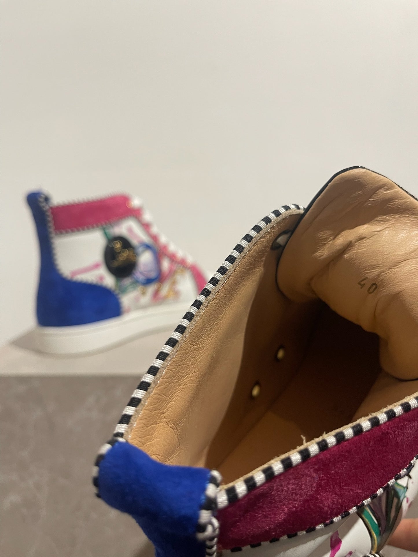 Baskets Christian Louboutin Love T.40