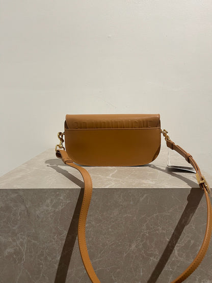 Sac Dior East West Bobby camel