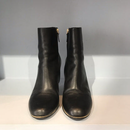 Boots Givenchy noires T.40