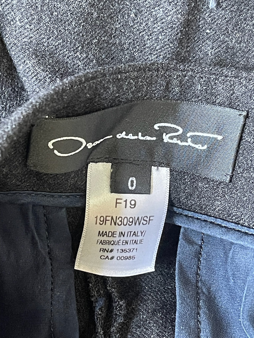 Pantalon Oscar de la Renta gris T.0