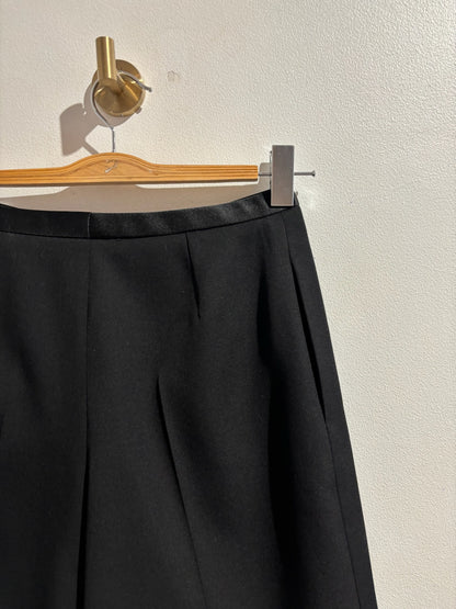 Short Saint Laurent noir T.36