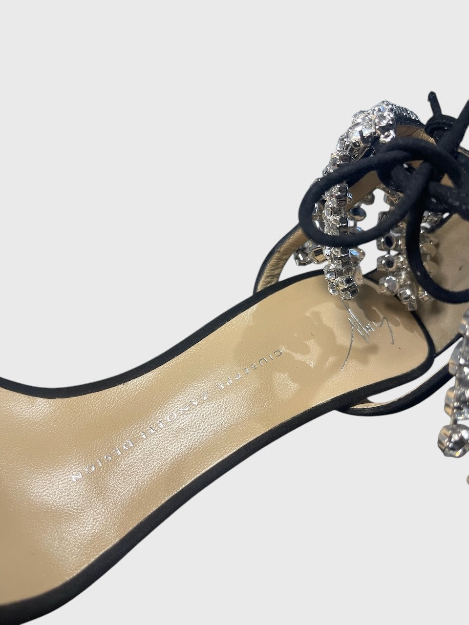 Sandales Giuseppe Zanotti noires T.37.5