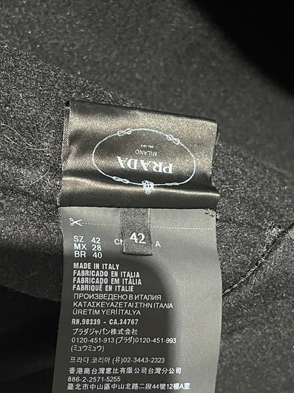 Manteau Prada noir T.38