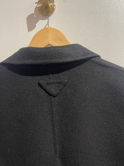 Manteau Prada noir T.38