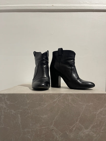 Boots Laurence Dacade noires T.36
