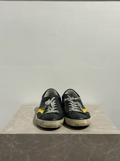 Baskets Golden Goose T.44