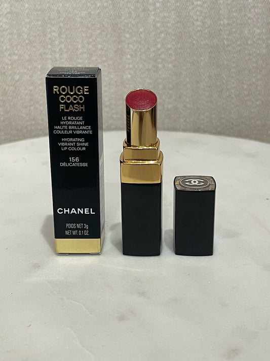 Rouge à lèvres Chanel Délicatesse NEUF