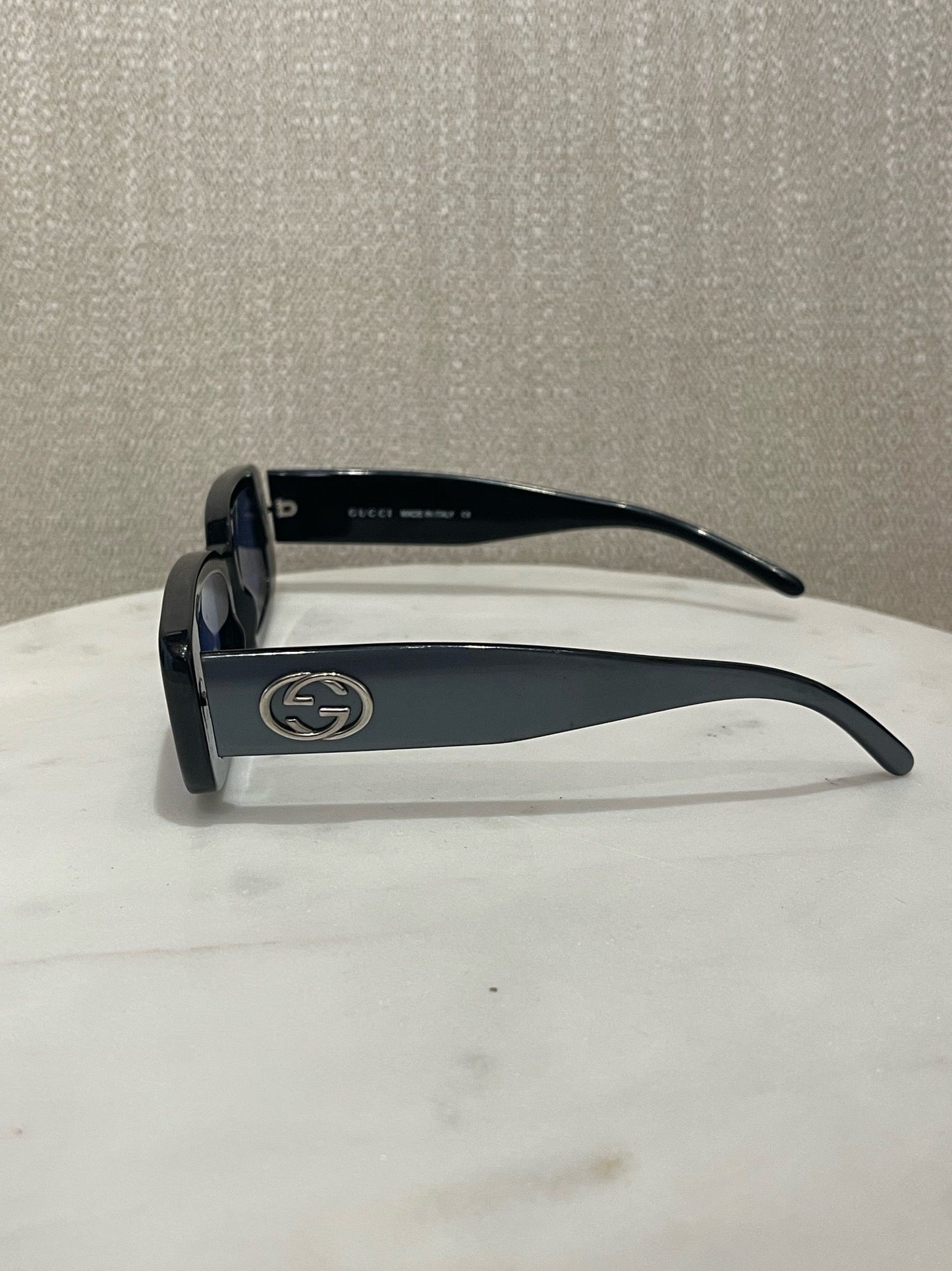 Lunettes Gucci grises