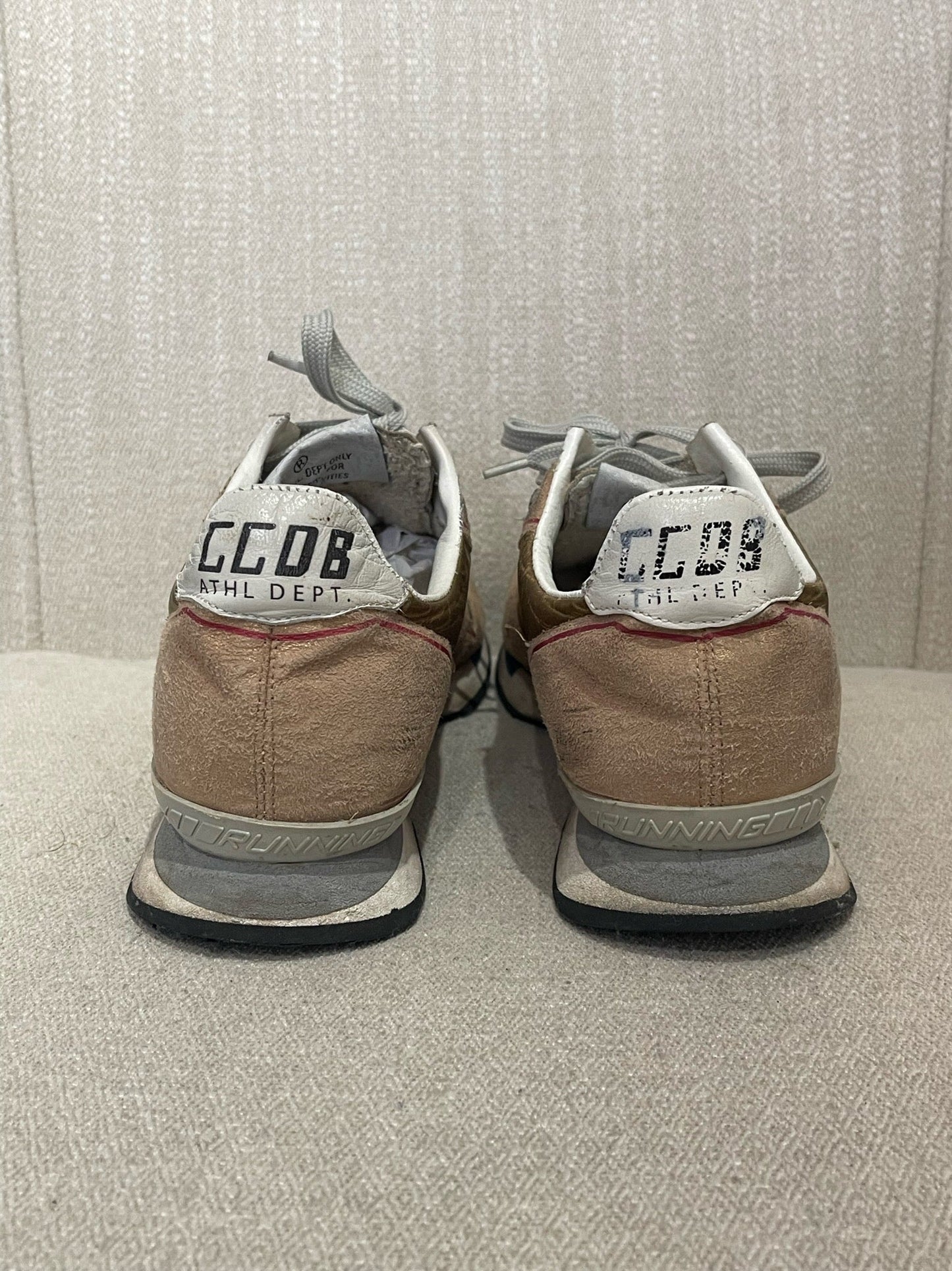 Baskets Golden Goose T.36