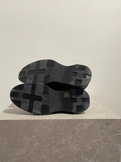 Derbies Hermes noires T.37