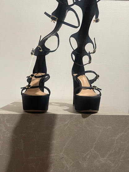 Sandales Gianvito Rossi noires T.38