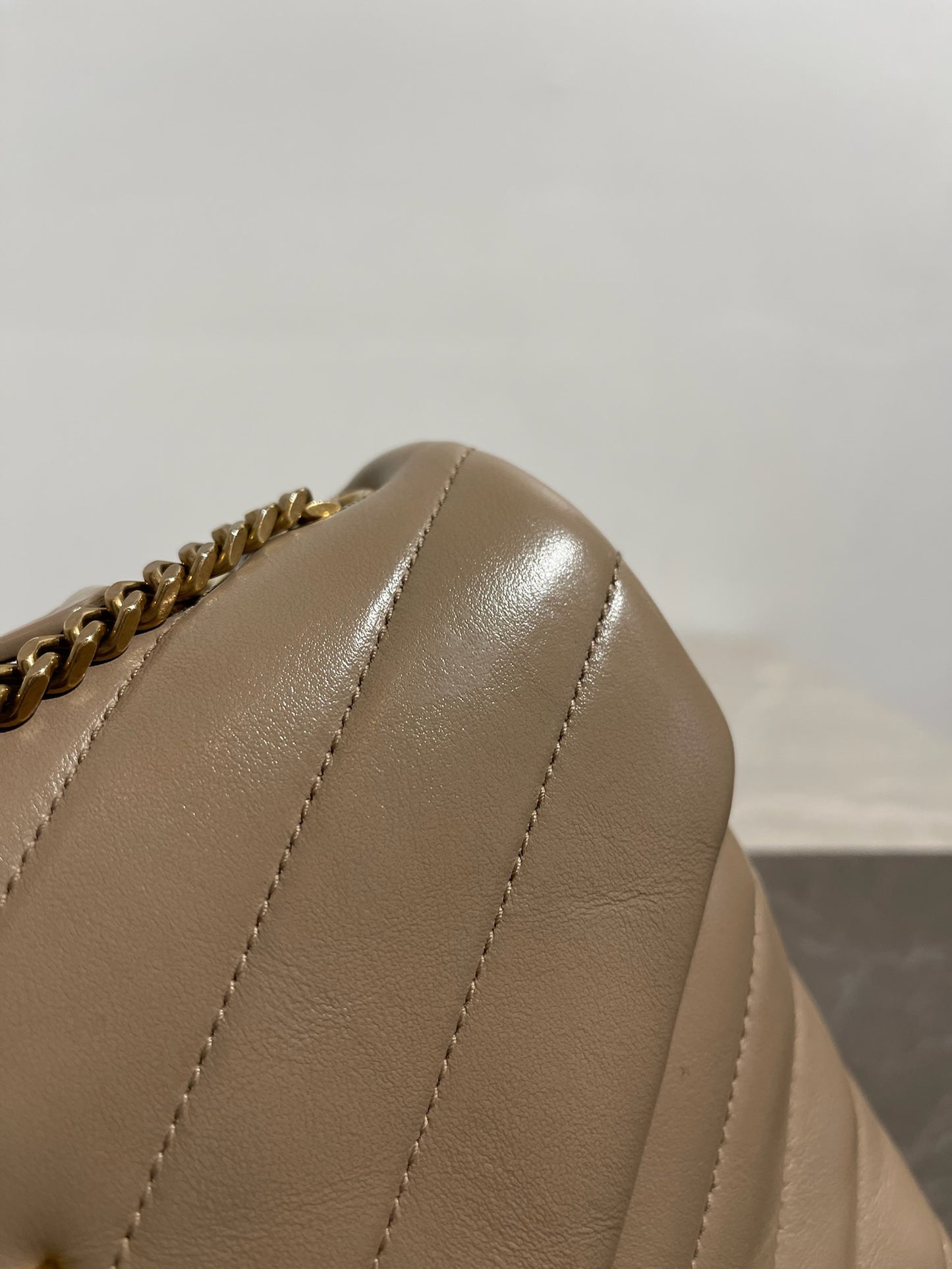 Sac Saint Laurent Loulou beige