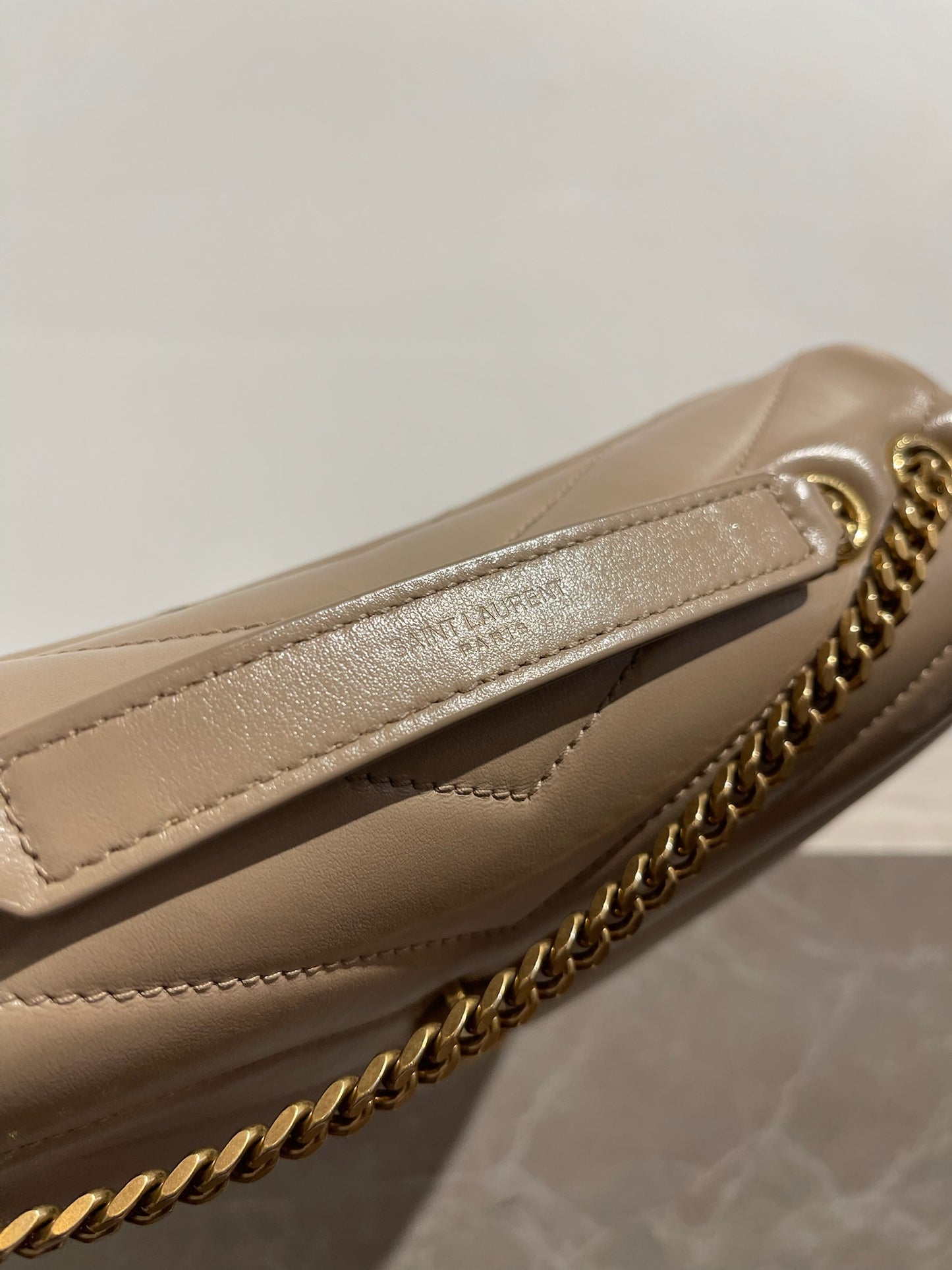 Sac Saint Laurent Loulou beige