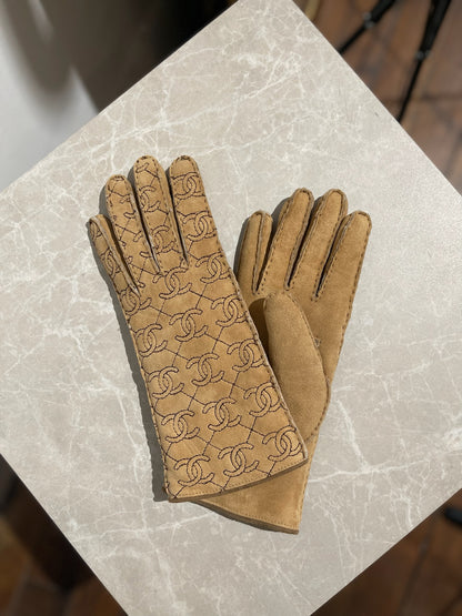 Gants Chanel beige T. 7,5 NEUF