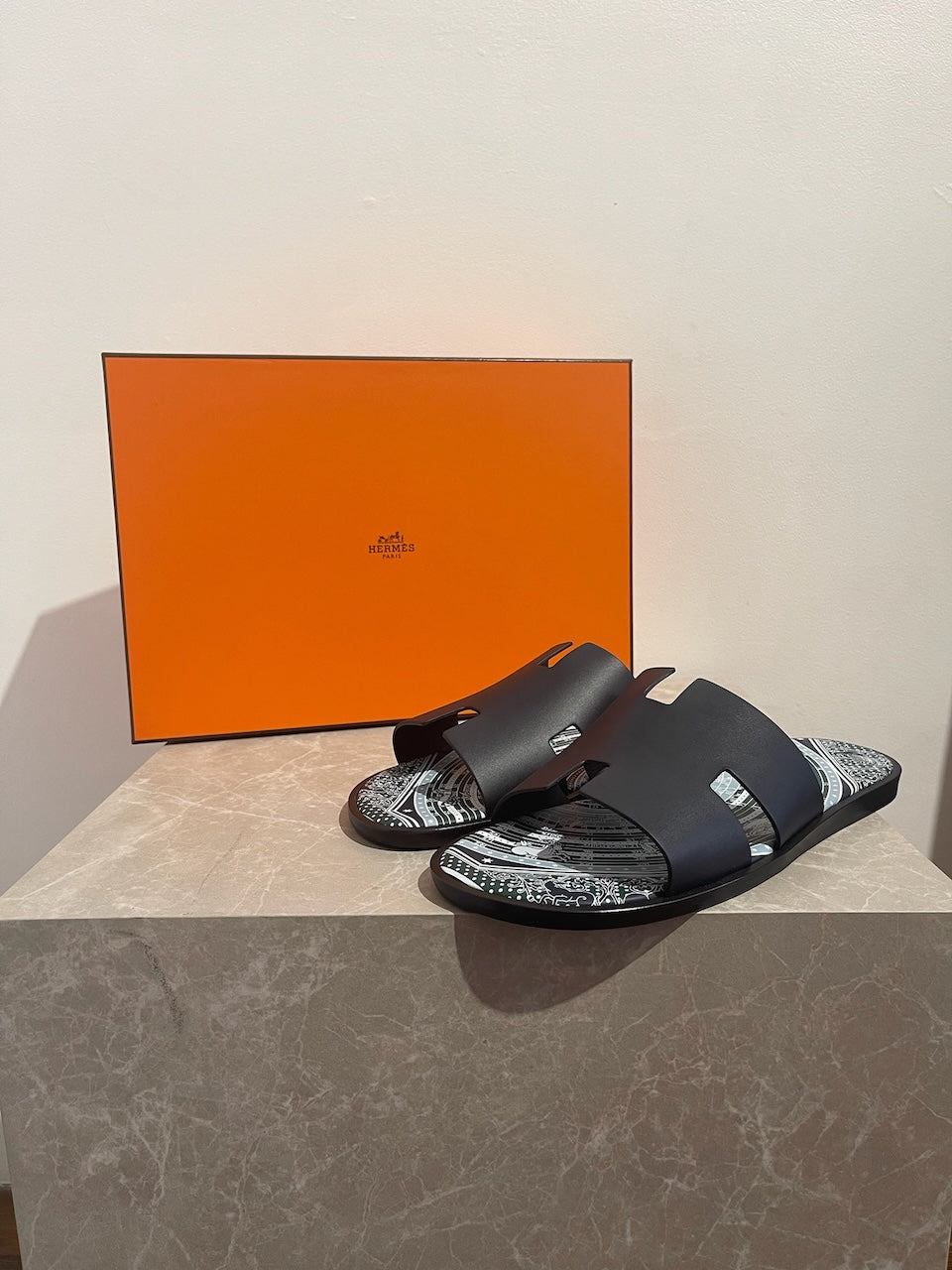 Mules Hermès Izmir bleues T.43 NEUVES