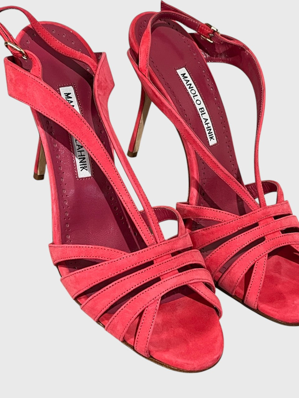 Sandales Manolo Blahnik roses T.38