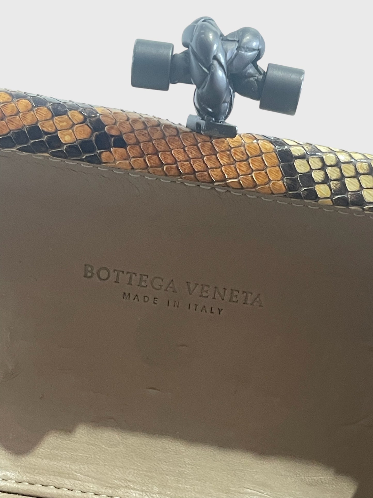 Minaudière Bottega Veneta beige