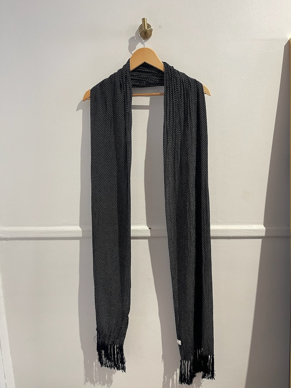 Foulard Saint Laurent à pois noir