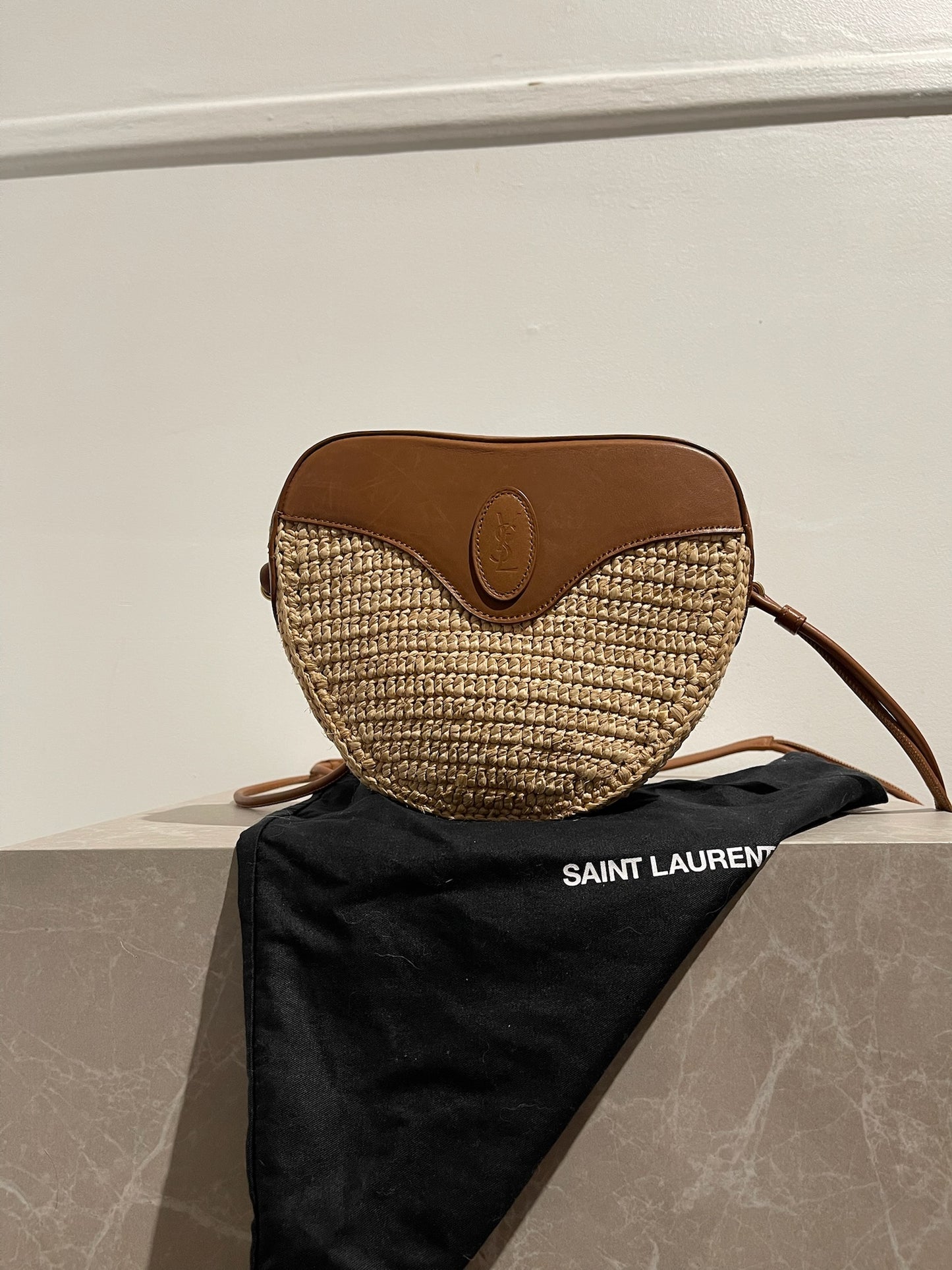 Sac Saint Laurent Coeur raphia