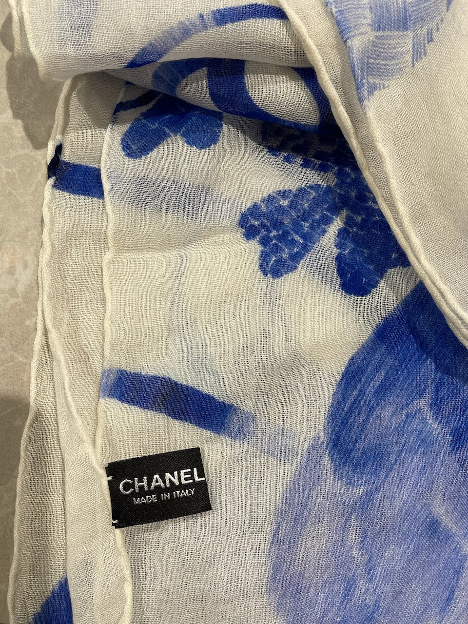 Foulard Chanel bleu et blanc