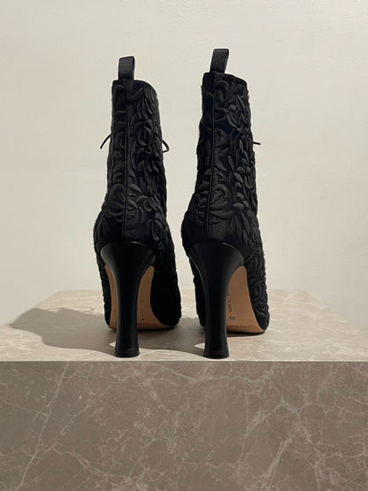 Bottines Manolo Blahnik noires T.38