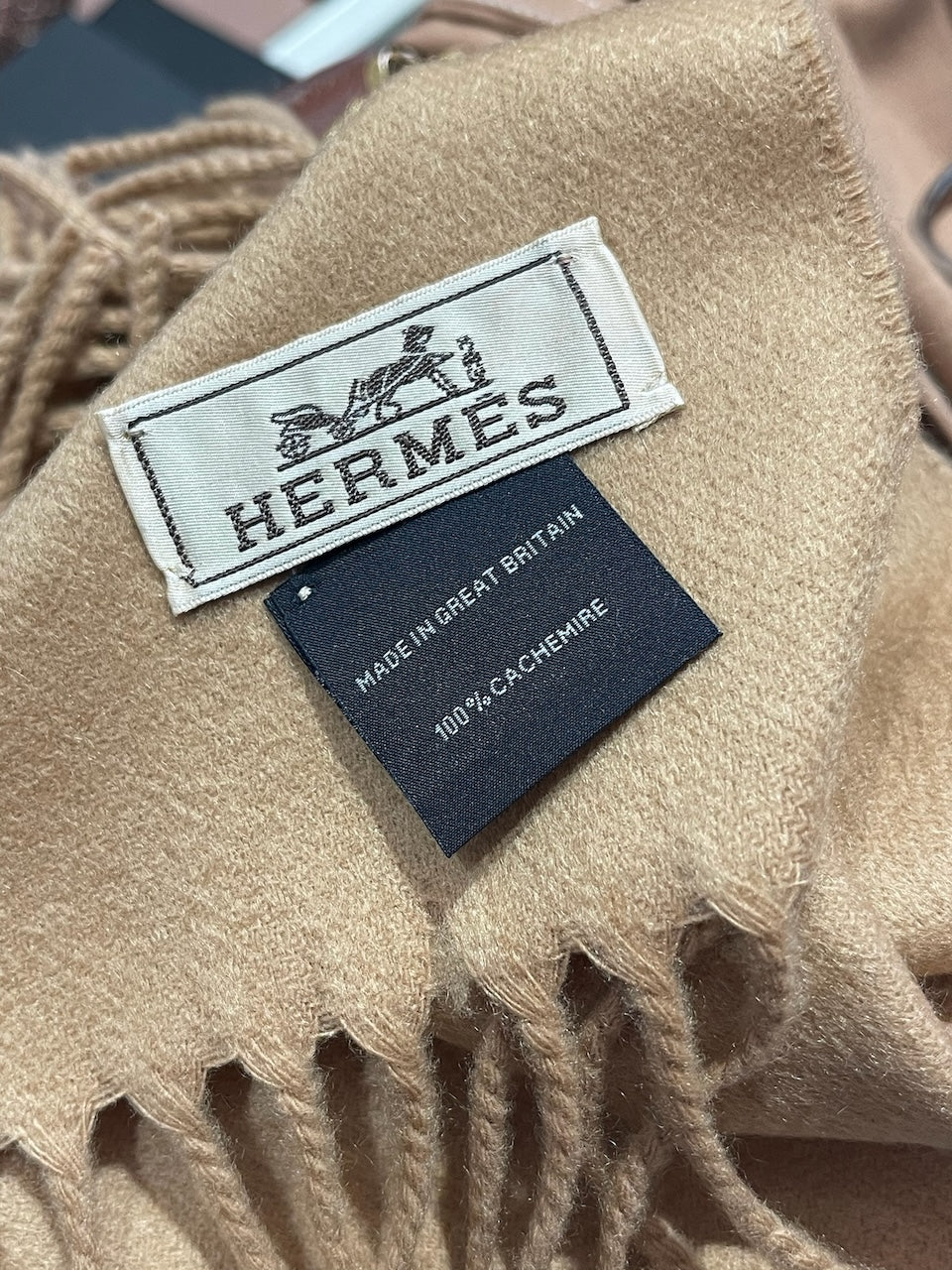 Echarpe Hermès beige NEUVE