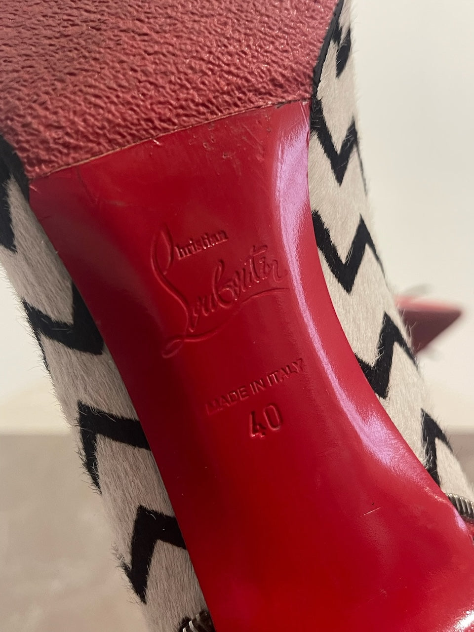 Escarpins Christian Louboutin T.40