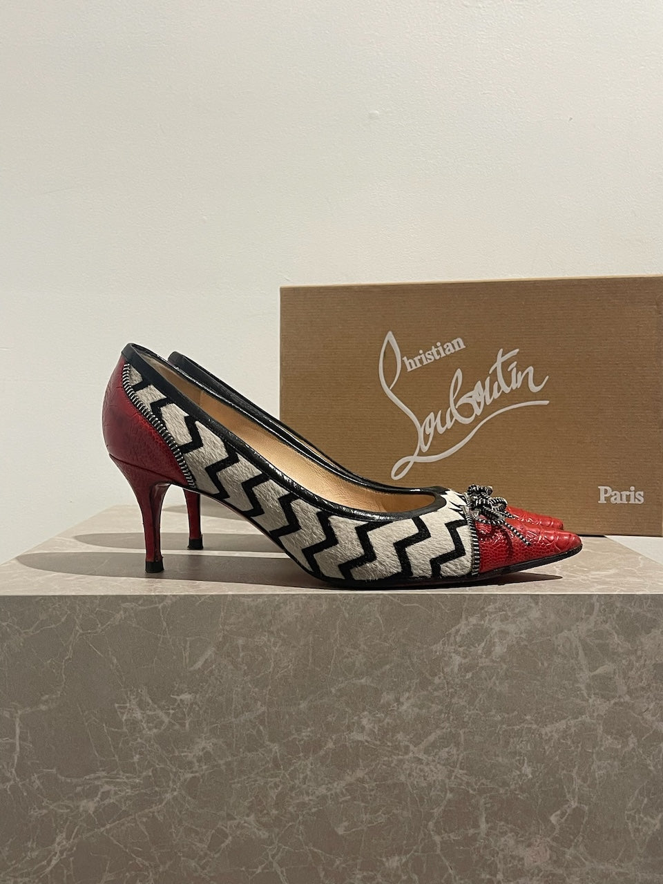 Escarpins Christian Louboutin T.40