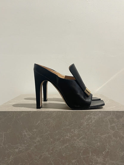Mules Sergio Rossi noires T.39,5