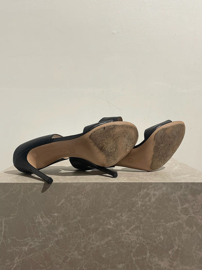 Sandales Sergio Rossi noir T.40,5