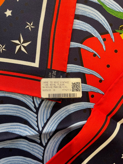 Foulard 70 Hermès Tigre Royal Fleuri