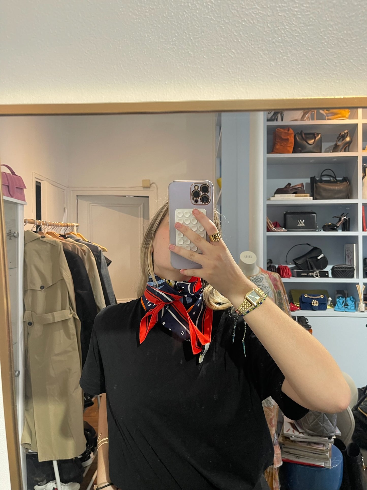 Foulard 70 Hermès Tigre Royal Fleuri
