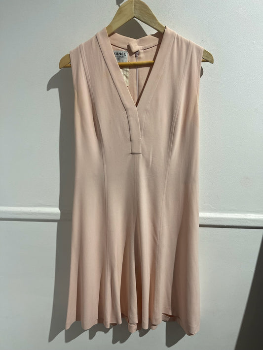 Robe Chanel rose T.42