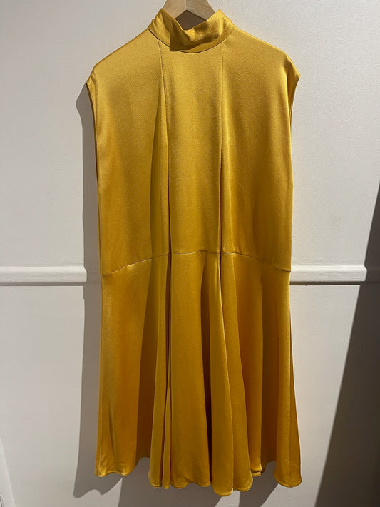 Robe Valentino jaune T.34