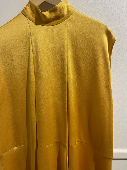 Robe Valentino jaune T.34