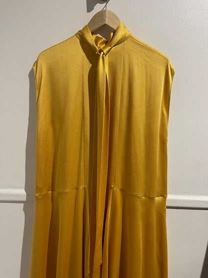 Robe Valentino jaune T.34
