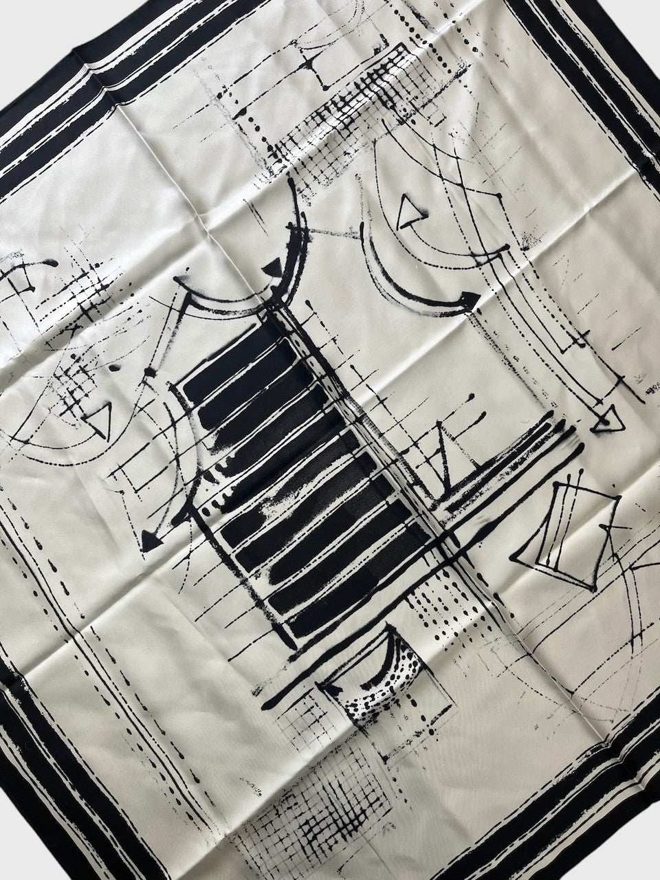 Foulard Chanel blanc Couture