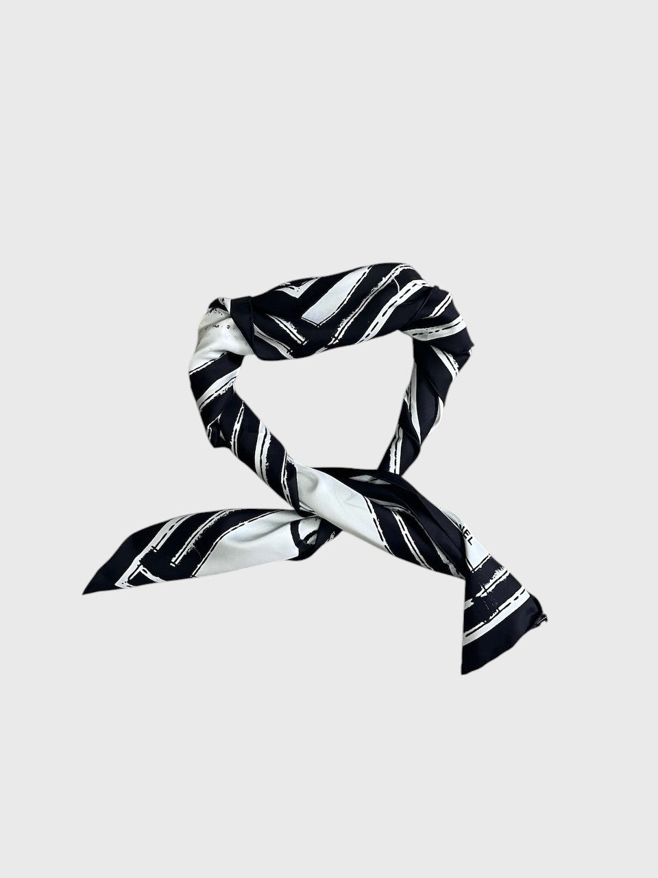 Foulard Chanel blanc Couture