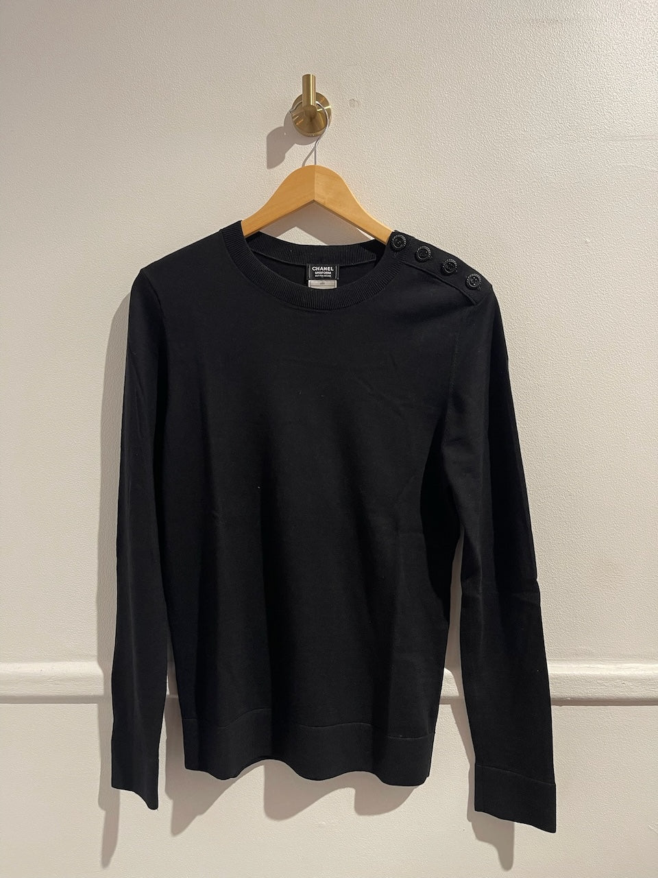 Pull Chanel noir T.XS