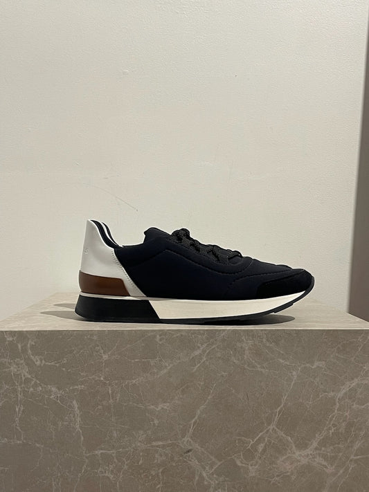 Baskets Hermès noires T.37,5