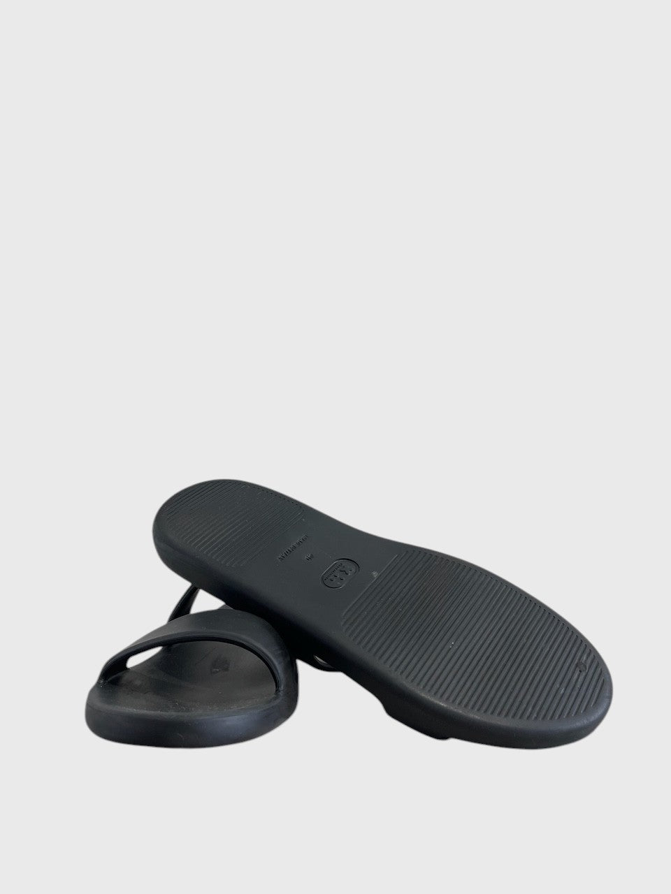 Sandales The Row noires T.40